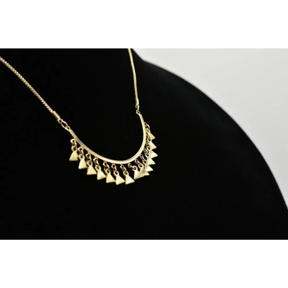 BCBG Generation stunning necklace